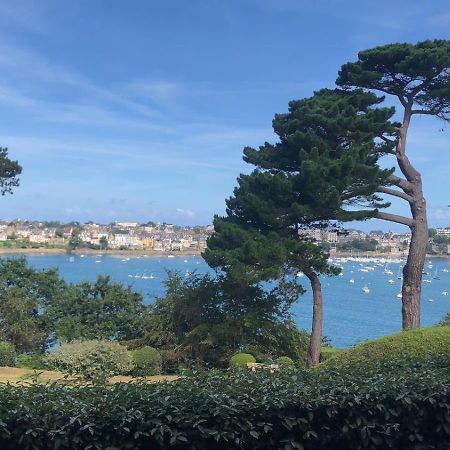 Appartement Vue Sur Mer Dinard Exterior photo